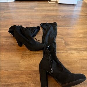 Lulus size 10 Black Over-the-Knee vegan suede boots